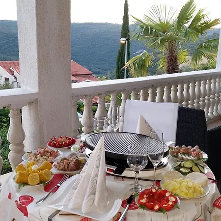 Apartments Sea And Sun Rabac Exterior photo