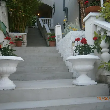 Apartments Sea And Sun Rabac Exterior photo