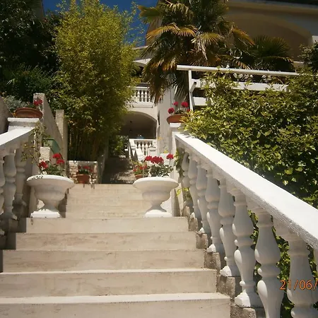 Apartments Sea And Sun Rabac Exterior photo