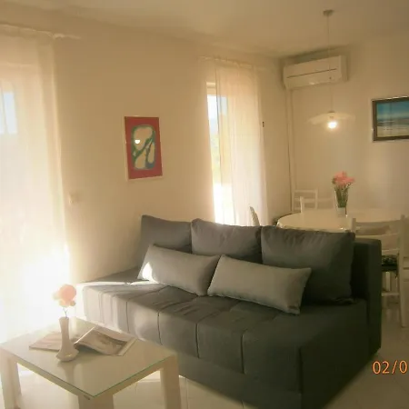 Apartments Sea And Sun Rabac Exterior photo