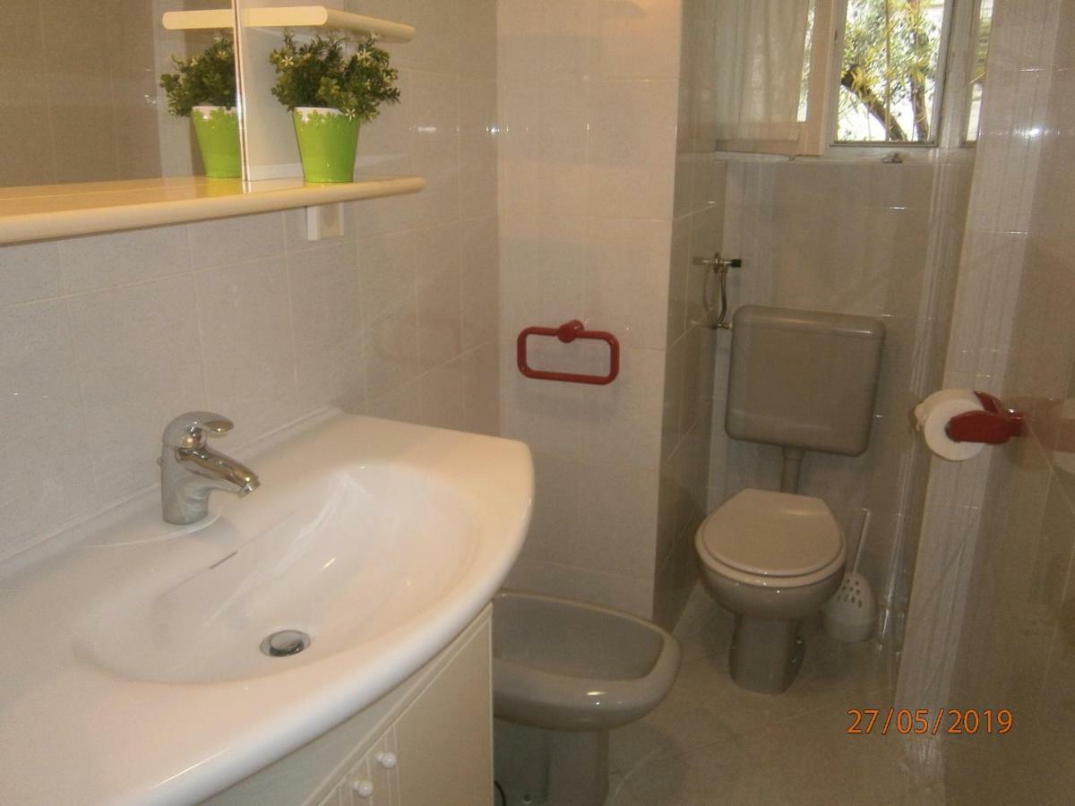 Sea And Sun Apartment *