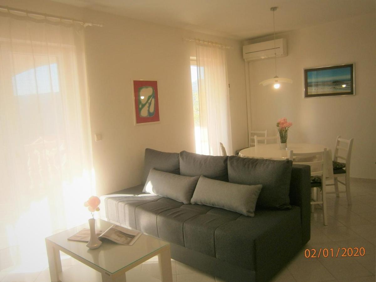 Apartment Sea And Sun Rabac